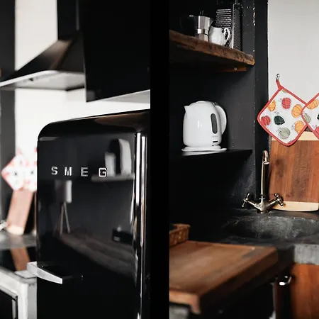 Nyc-style Industrial On Navigli * 밀라노